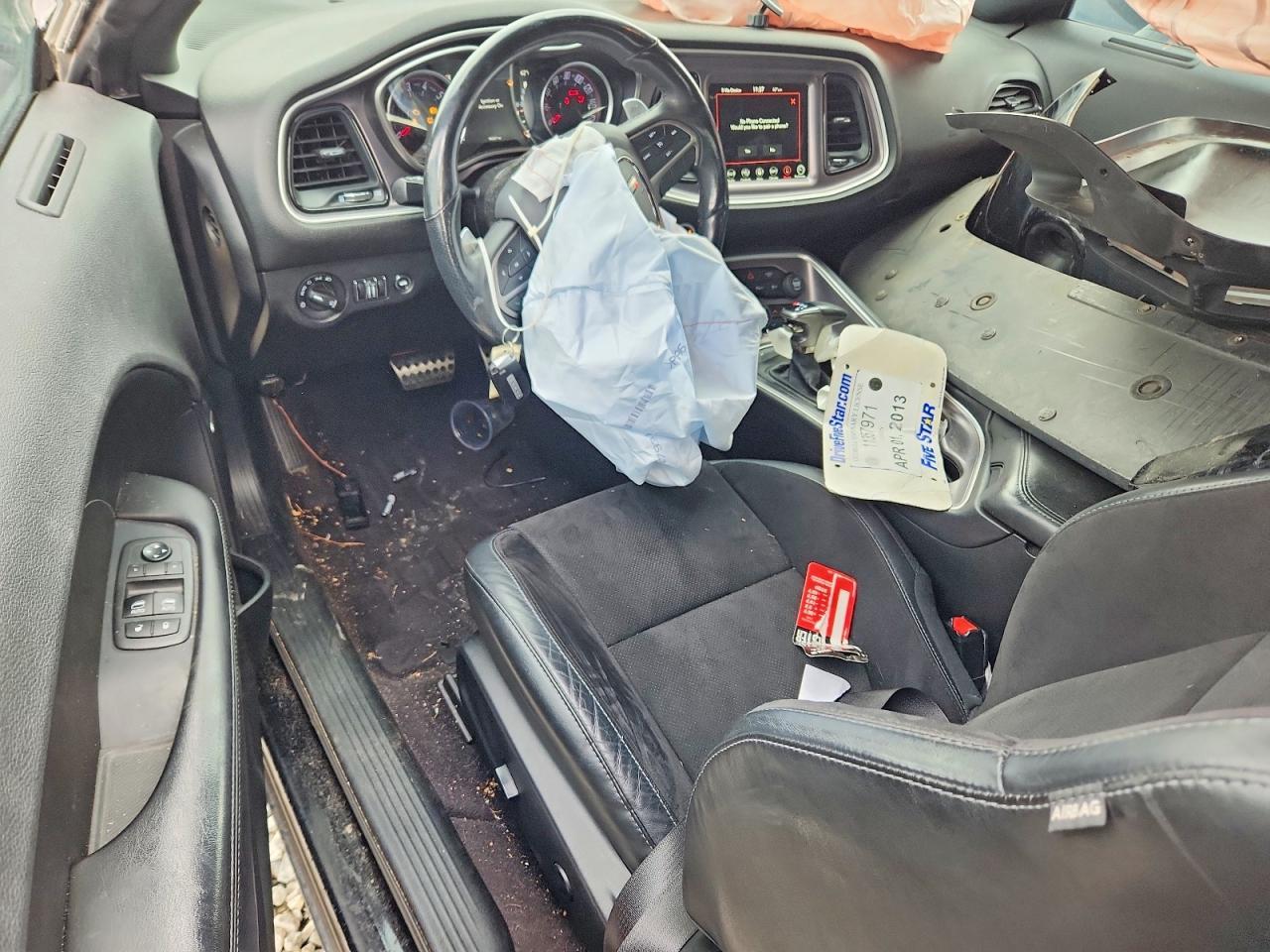 2019 Dodge Challenger R/T - zdjęcie 8