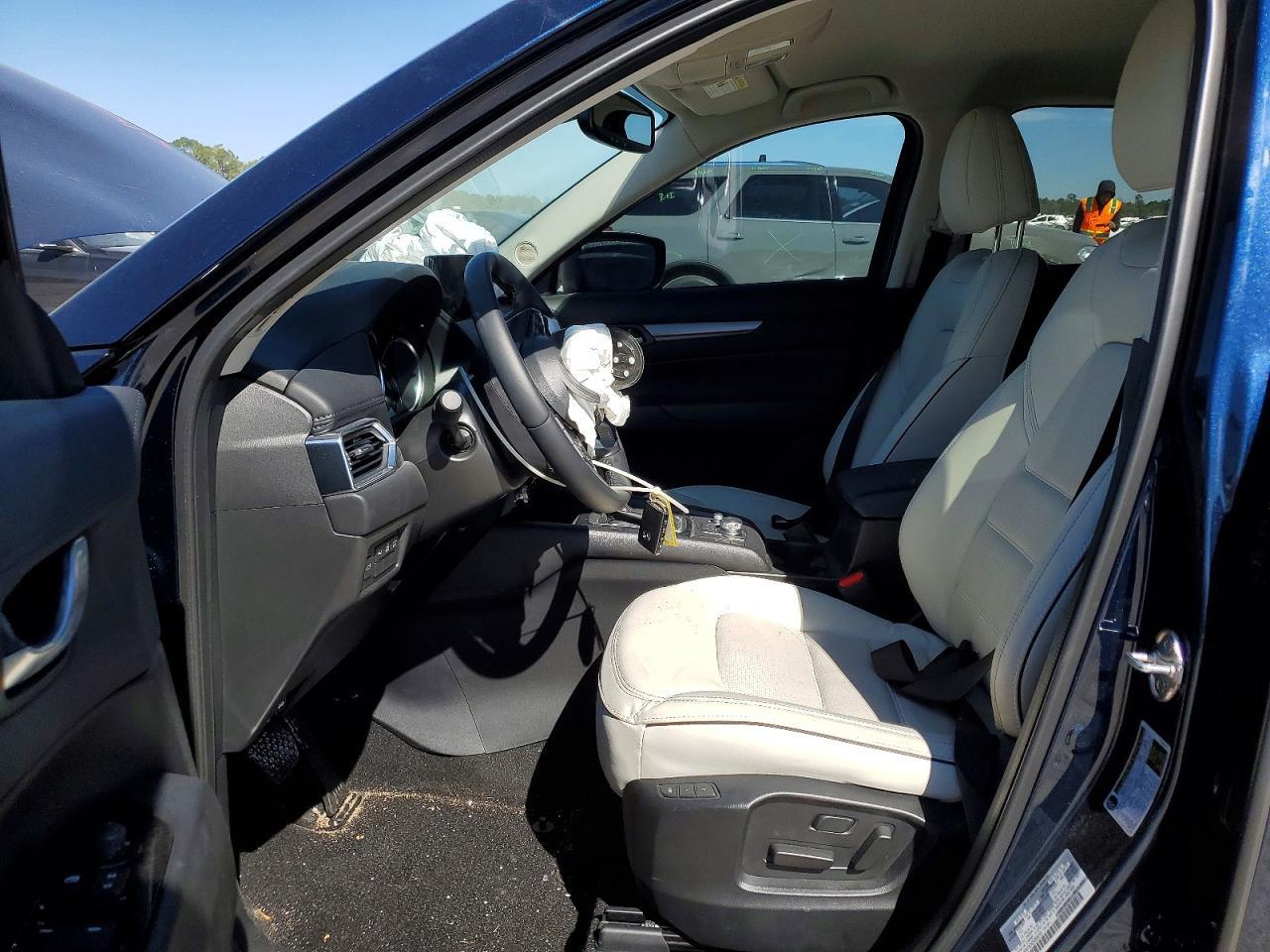 2025 Mazda Cx-5 Preferred - zdjęcie 7