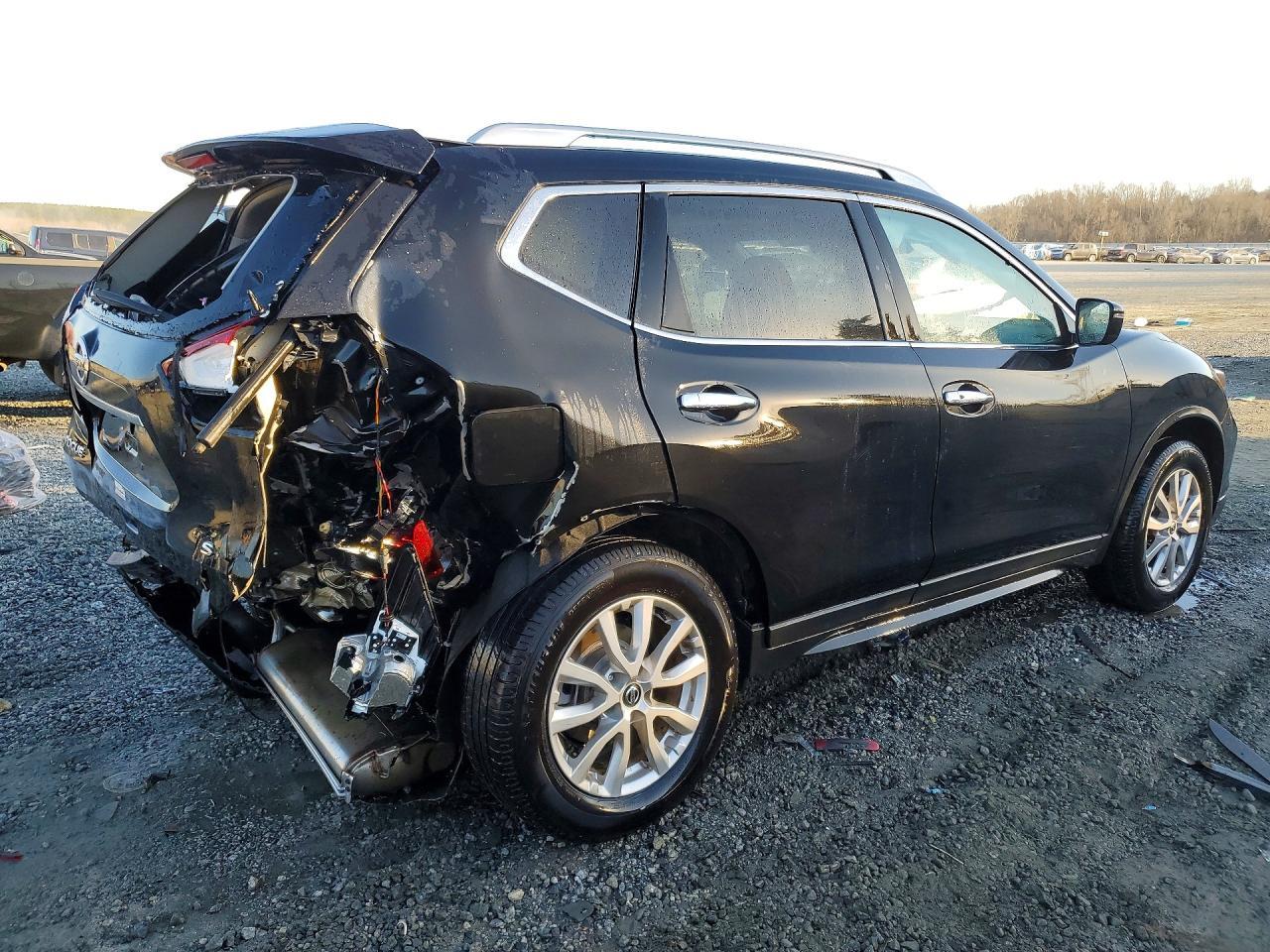 2020 Nissan Rogue Sv - zdjęcie 3