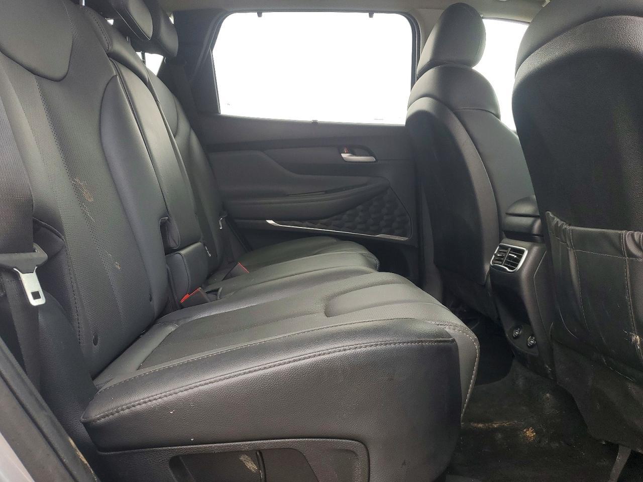 2023 Hyundai Santa Fe - zdjęcie 11