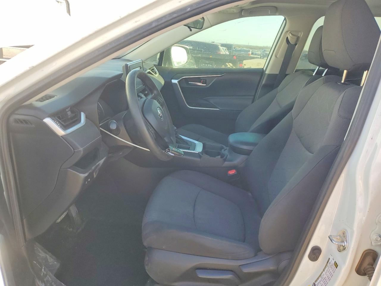 2019 Toyota Rav4 Xle - zdjęcie 7