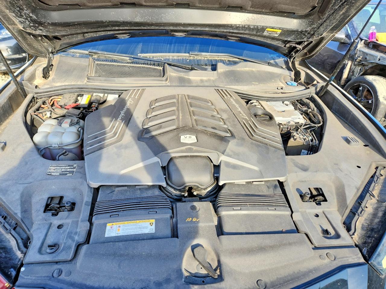 2019 Lamborghini Urus - zdjęcie 12