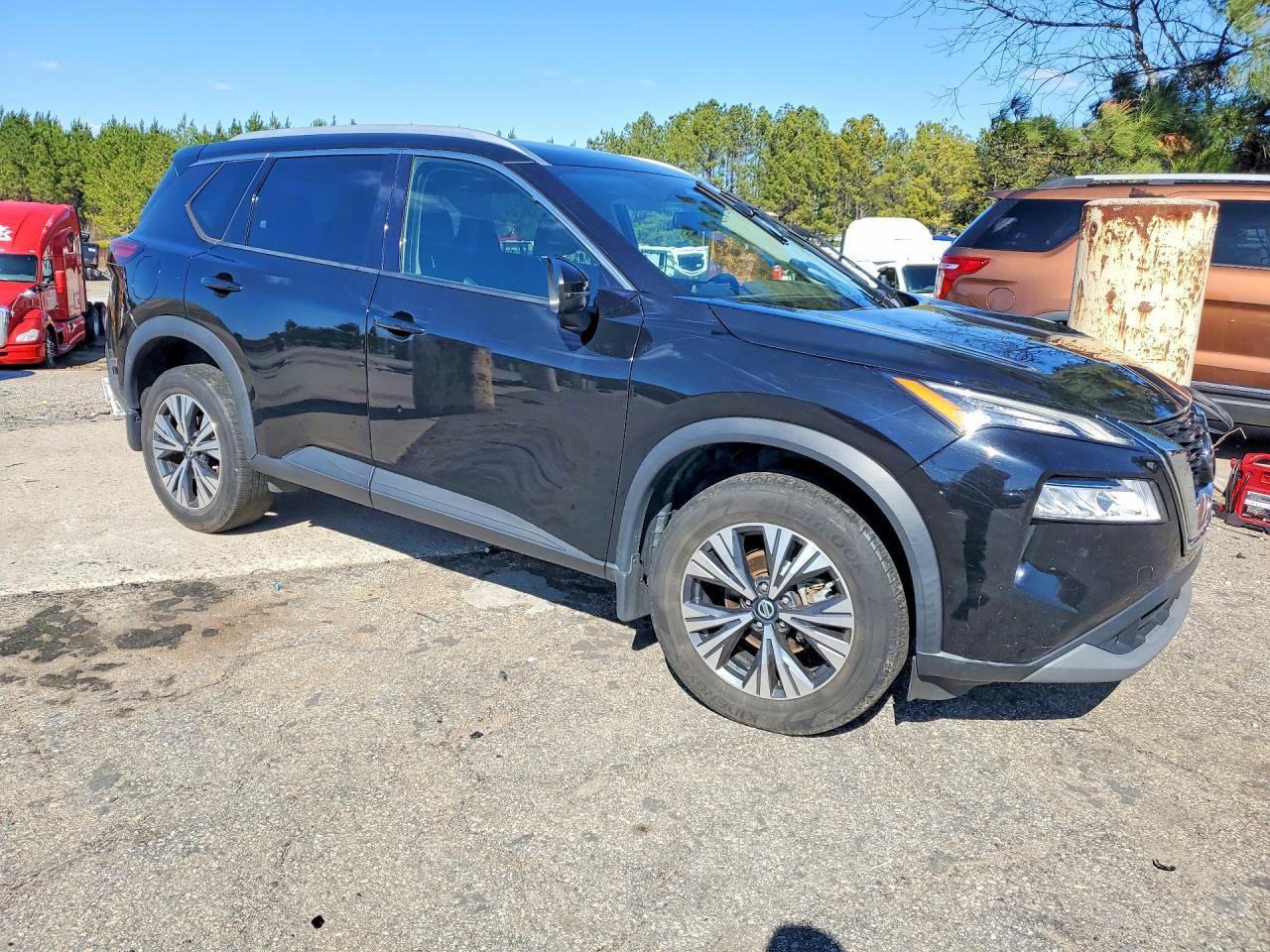 2021 Nissan Rogue Sv - zdjęcie 4