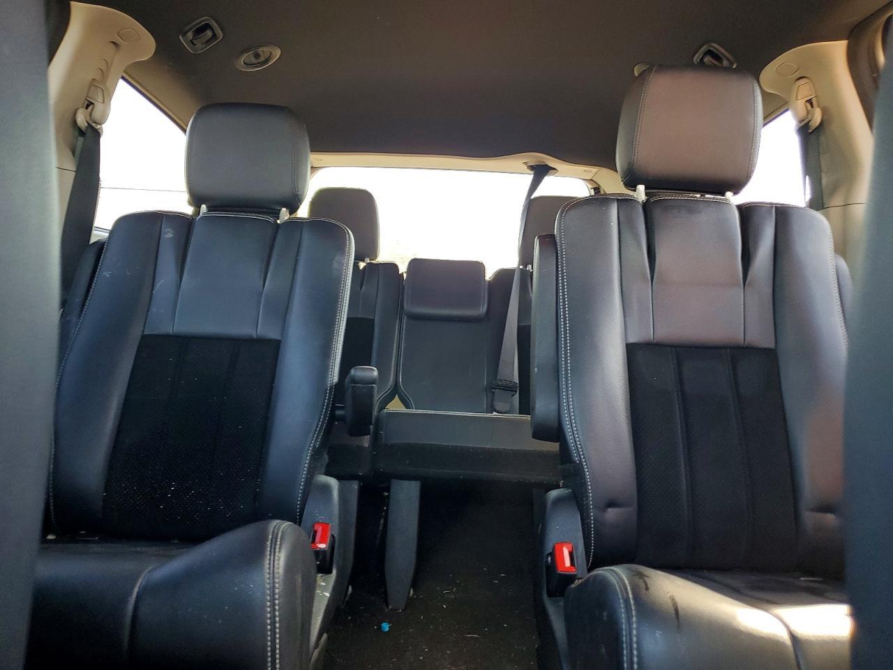 2014 Dodge Grand Caravan Sxt - zdjęcie 10