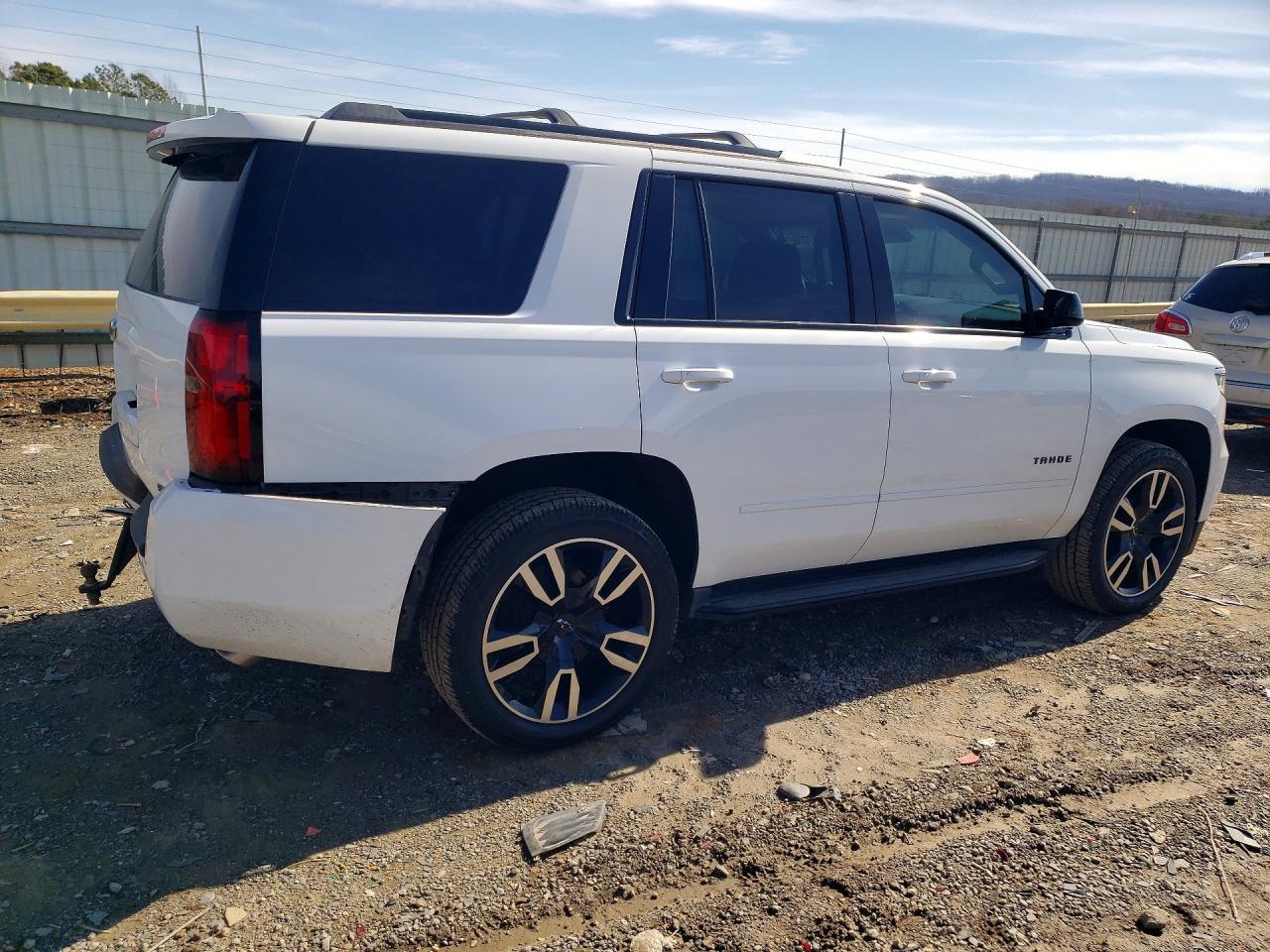 2019 Chevrolet Tahoe K1500 Premier - zdjęcie 3