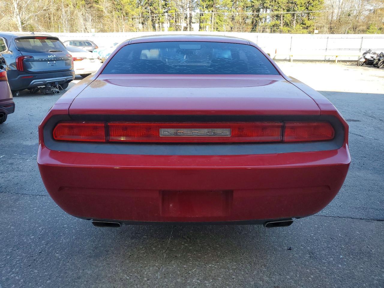 2013 Dodge Challenger Sxt - zdjęcie 6