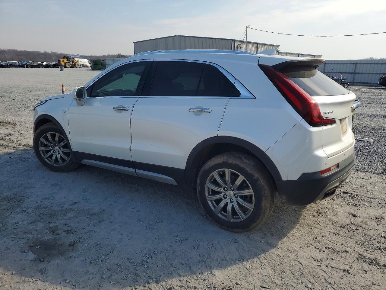 2020 Cadillac Xt4 Premium Luxury - zdjęcie 2