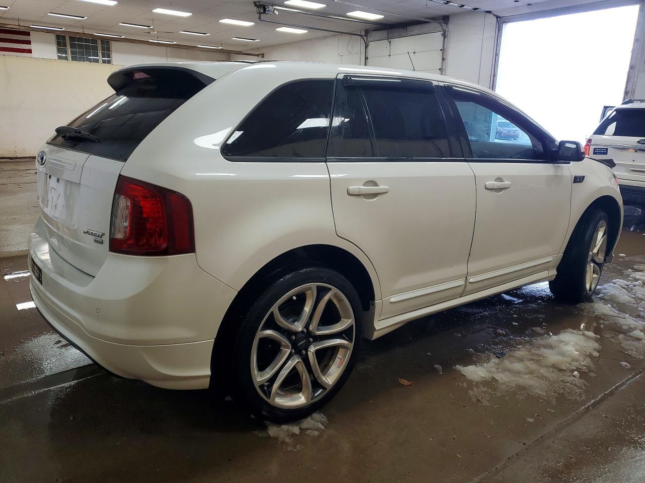 2013 Ford Edge Sport - zdjęcie 3