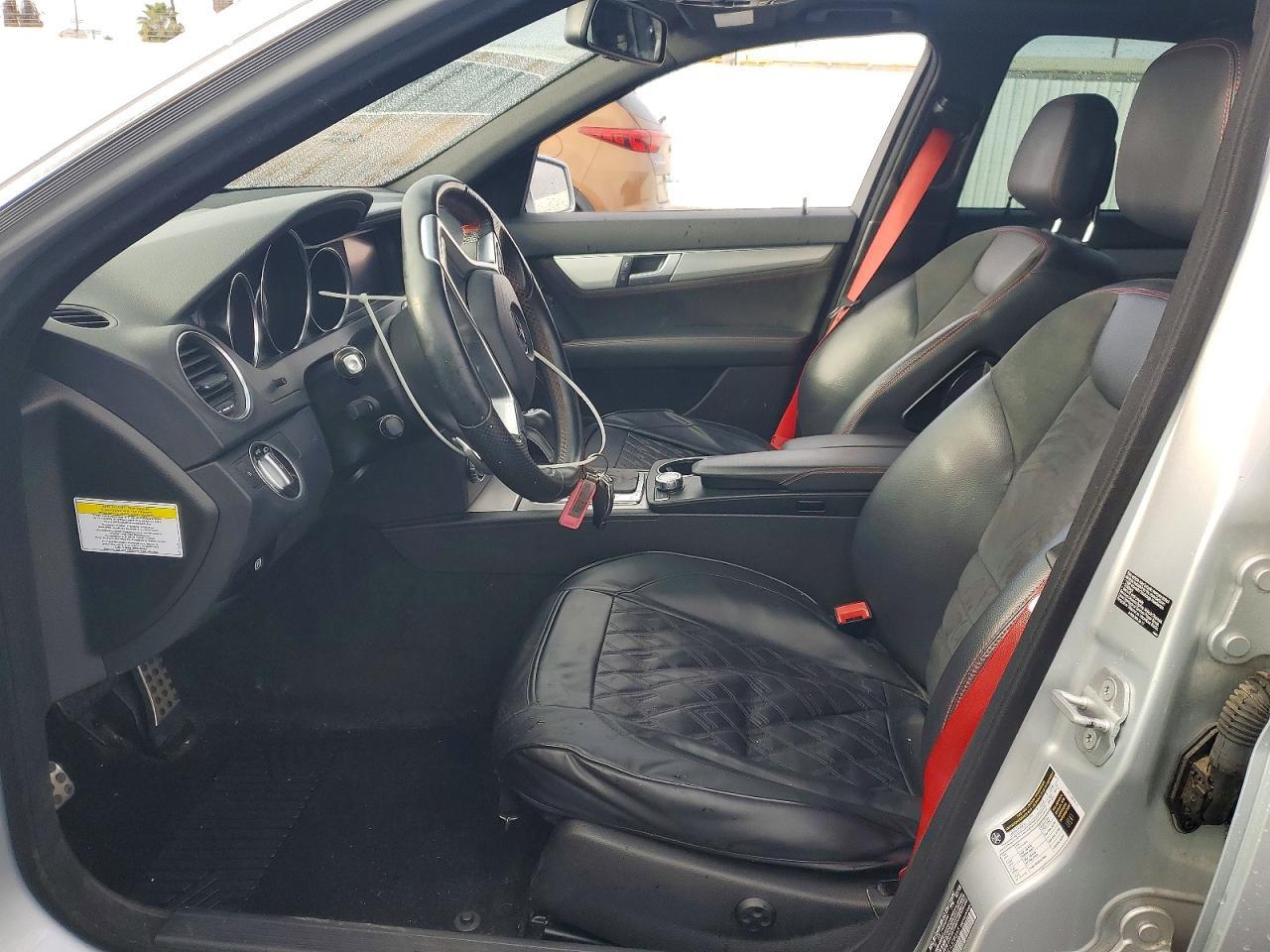 2014 Mercedes-Benz C 250 - zdjęcie 7