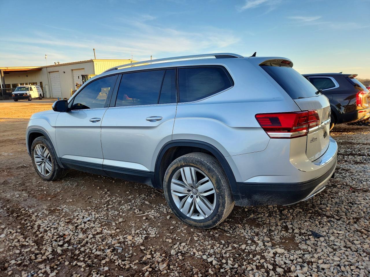 2019 Volkswagen Atlas Se - zdjęcie 2