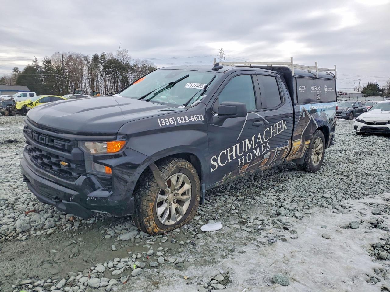 2022 Chevrolet Silverado K1500 Custom - zdjęcie główne