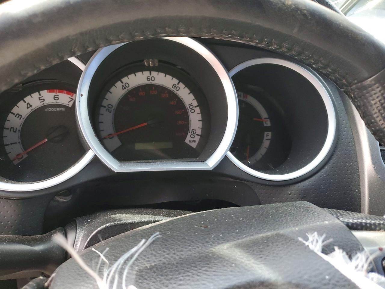 2013 Toyota Tacoma V6 - zdjęcie 9