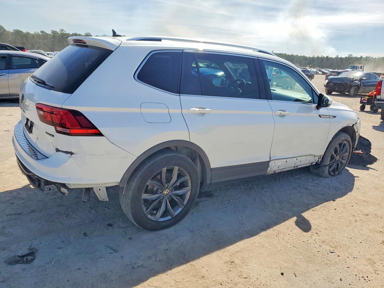 2023 Volkswagen Tiguan Se - zdjęcie 3