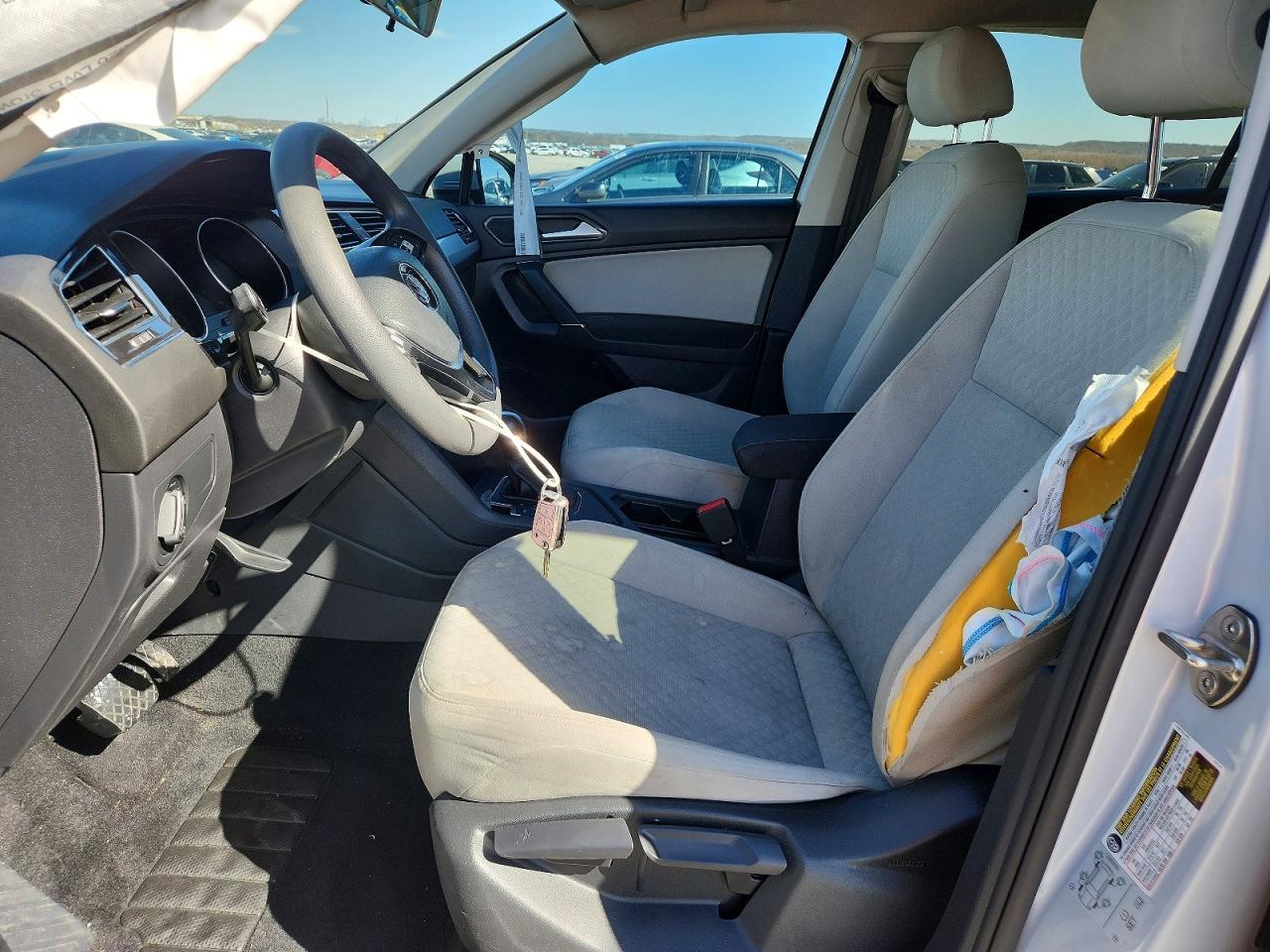 2018 Volkswagen Tiguan S - zdjęcie 7