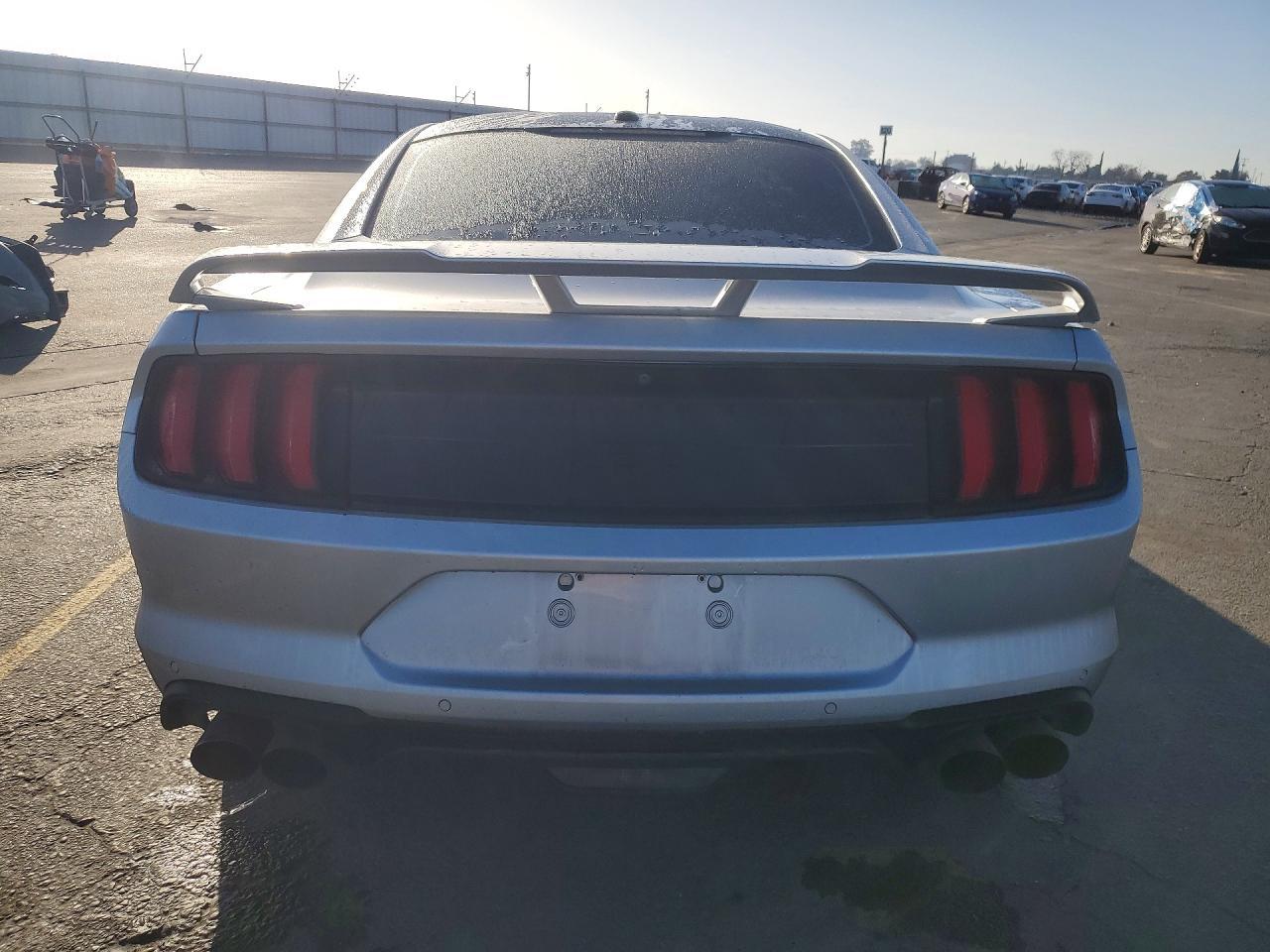 2019 Ford Mustang Gt - zdjęcie 6