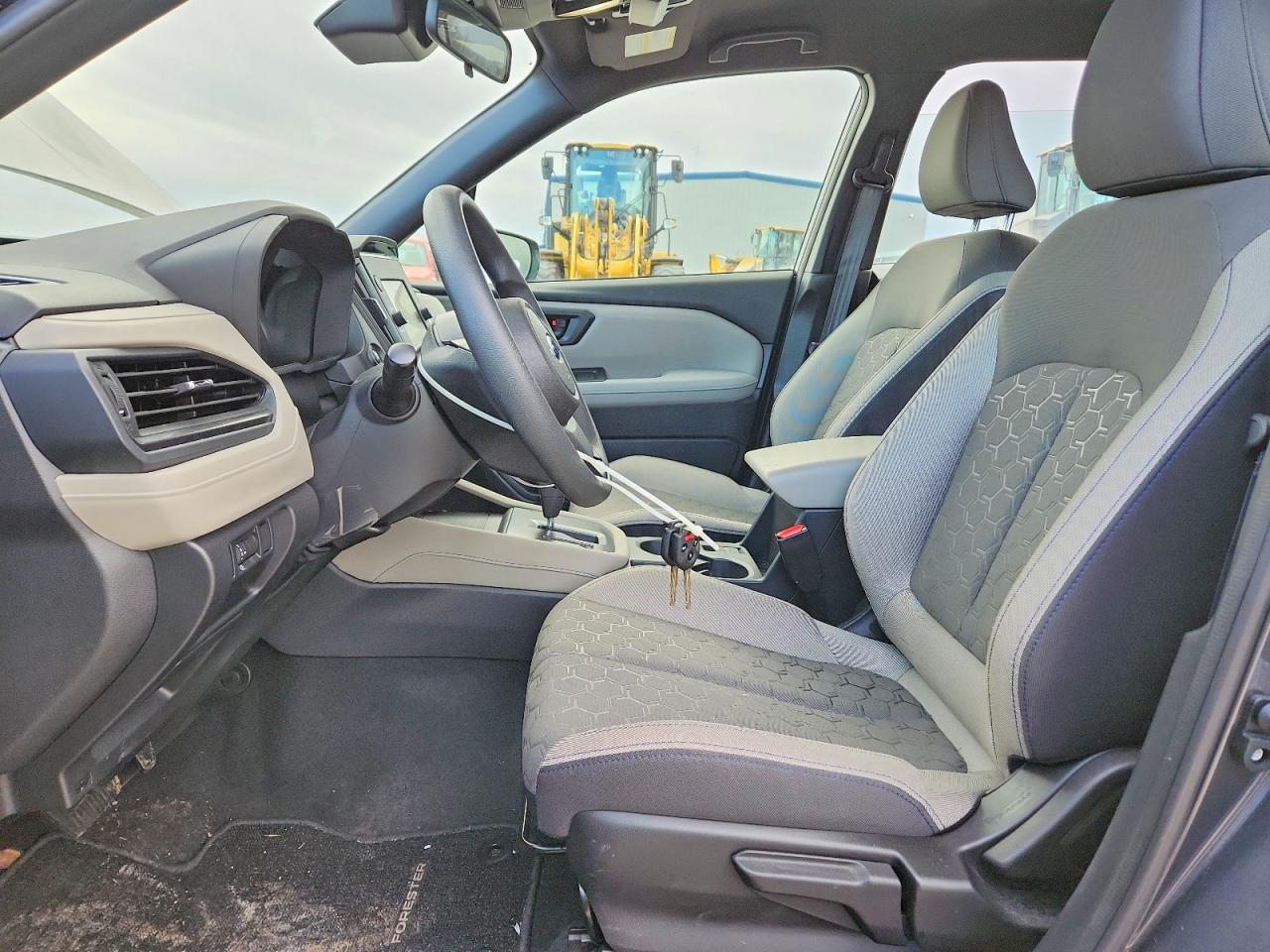 2025 Subaru Forester - zdjęcie 7