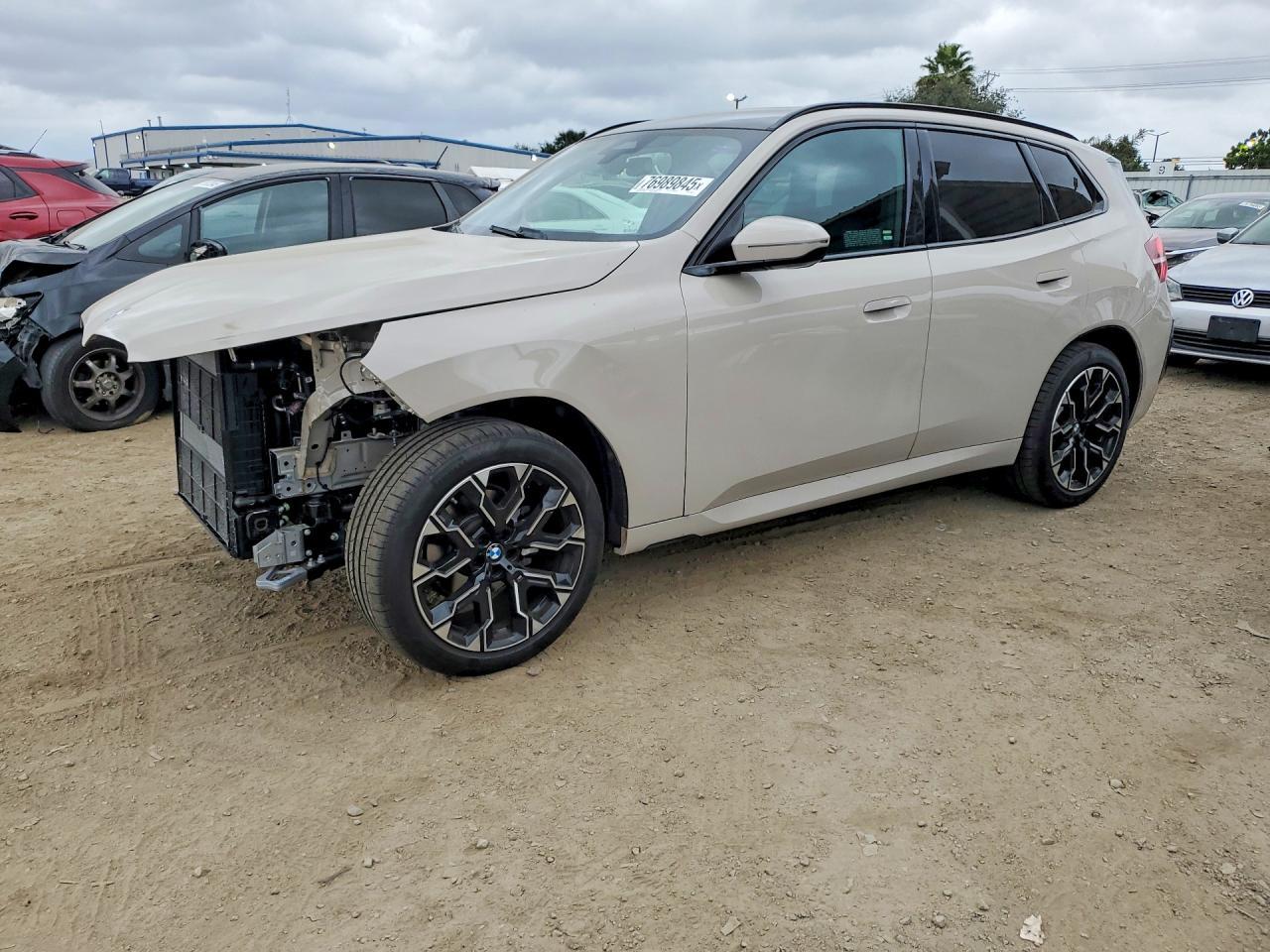 2025 BMW X3 30 xDrive - zdjęcie główne