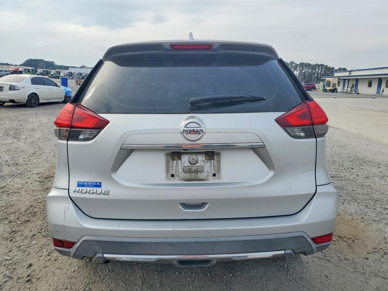 2017 Nissan Rogue S - zdjęcie 6