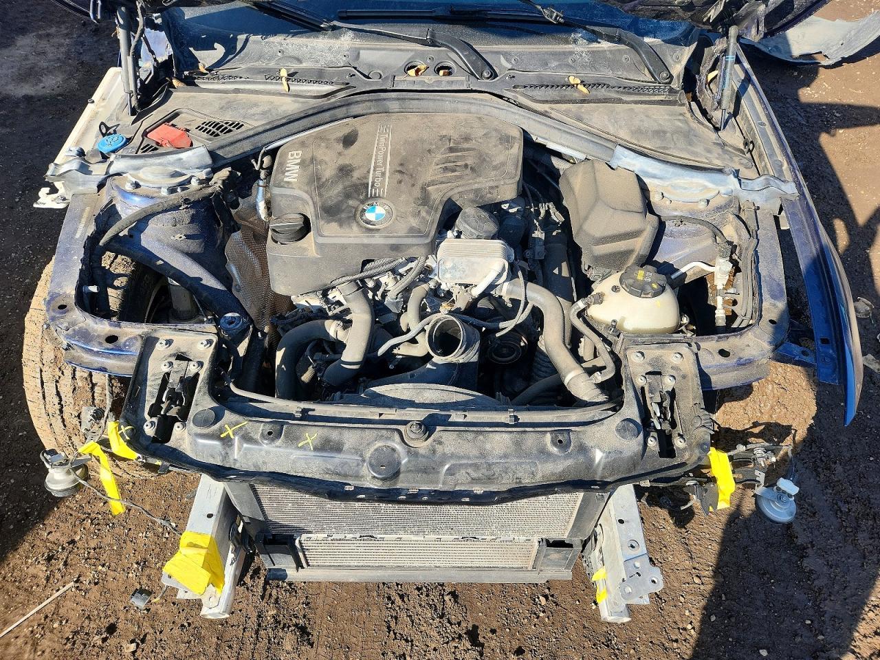 2018 BMW 320 Xi - zdjęcie 11