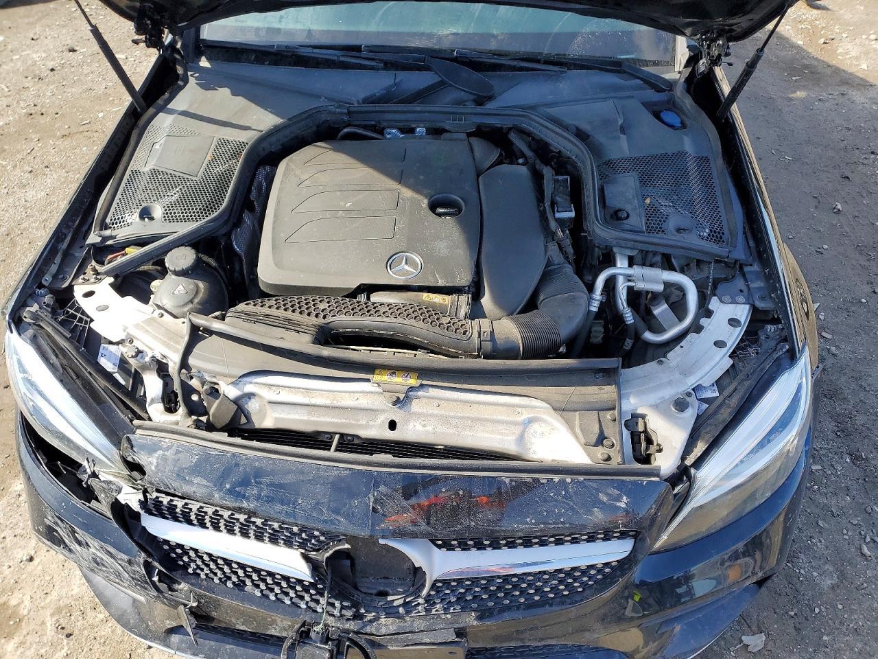 2020 Mercedes-Benz C 300 - zdjęcie 11