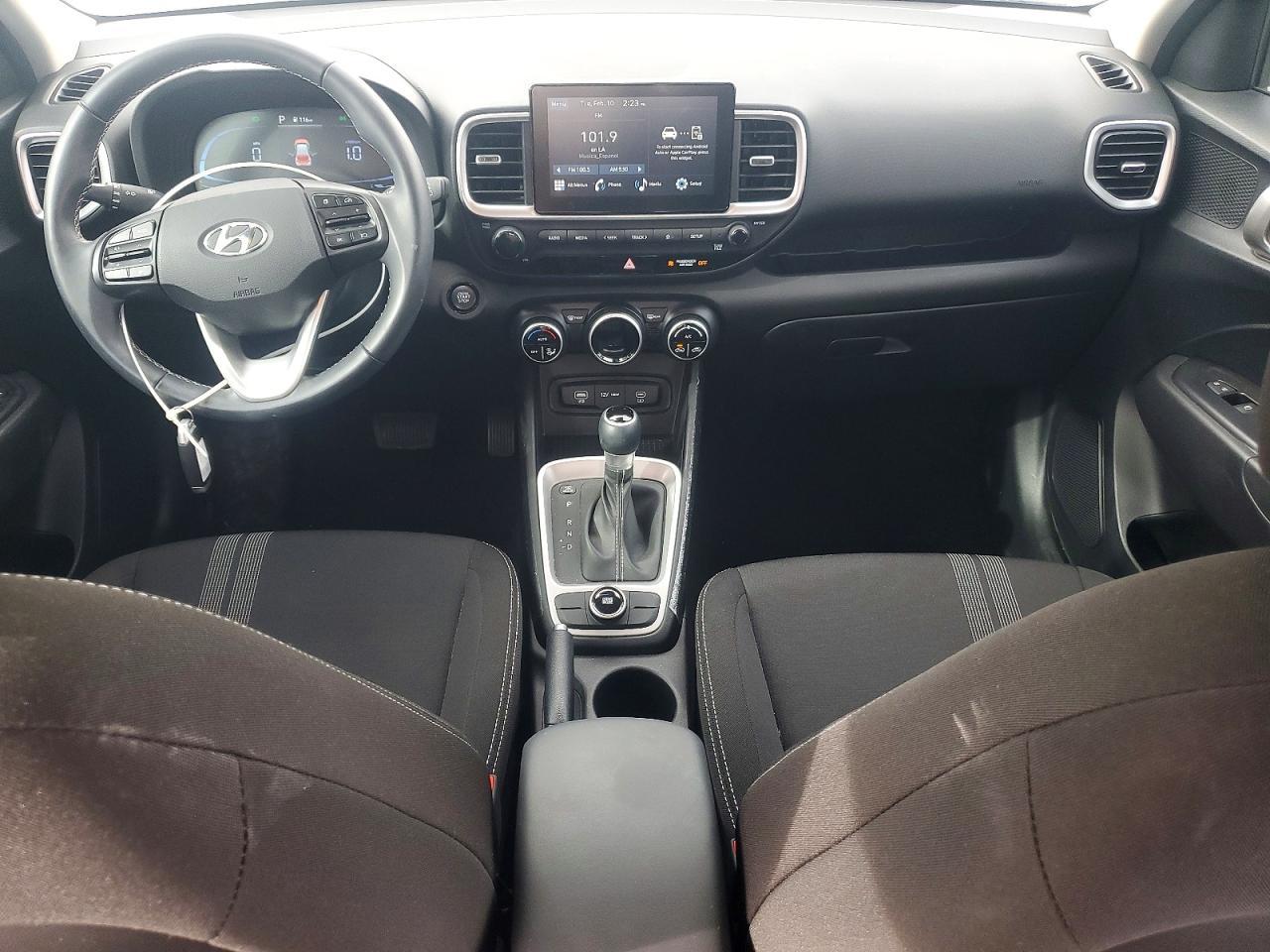 2024 Hyundai Venue Sel - zdjęcie 8