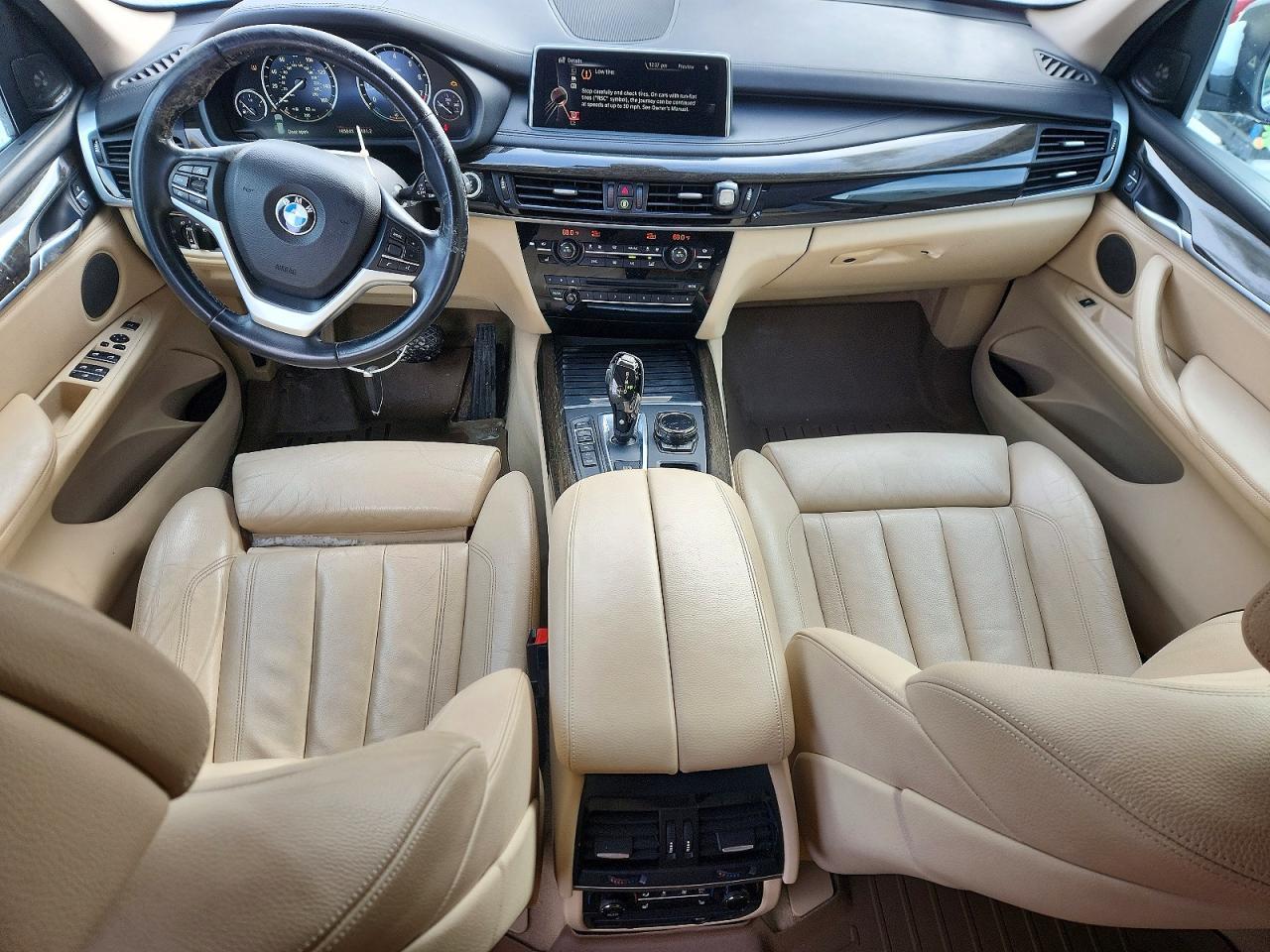 2015 BMW X5 xDrive50I - zdjęcie 8