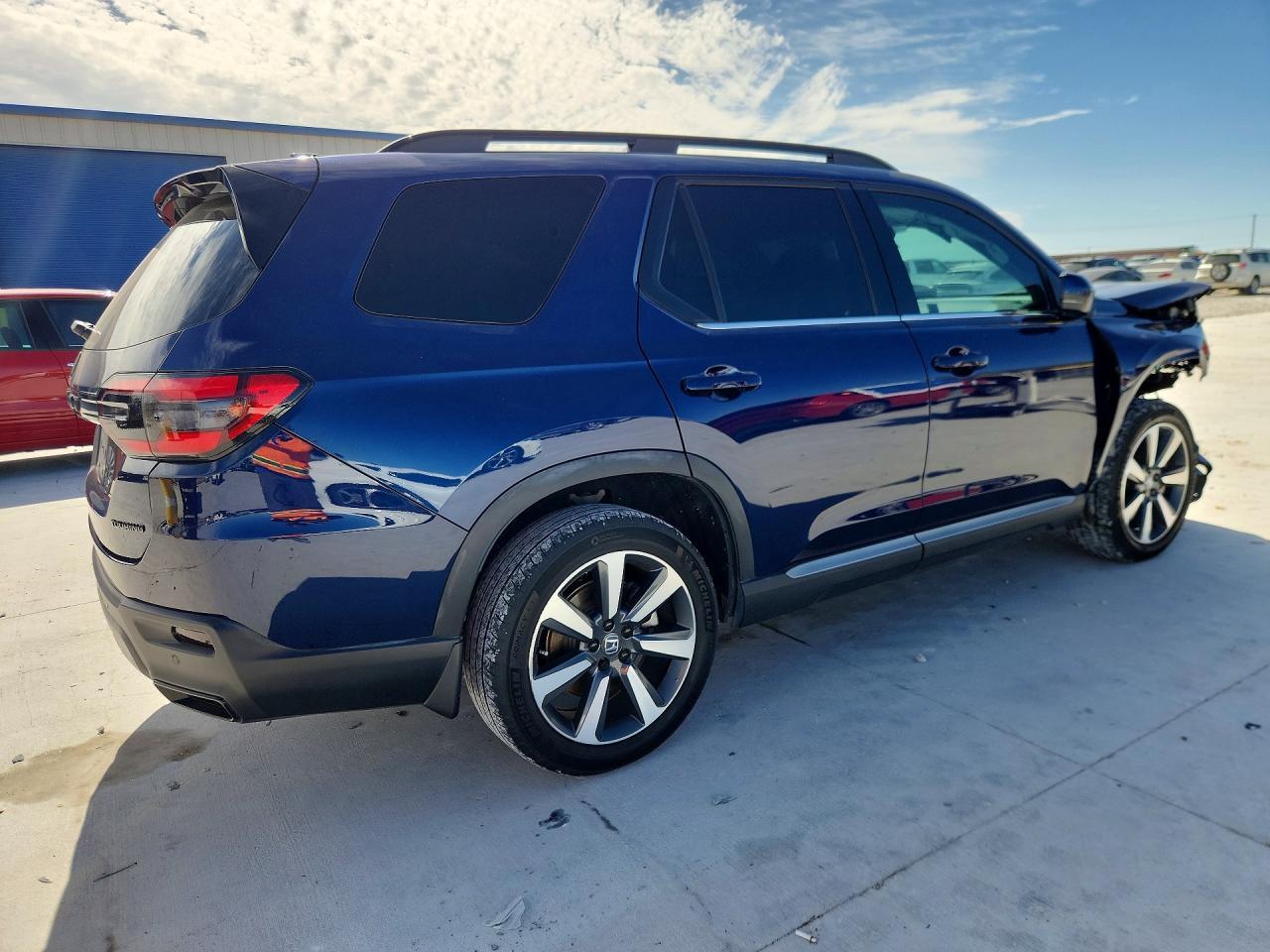 2023 Honda Pilot Touring - zdjęcie 3