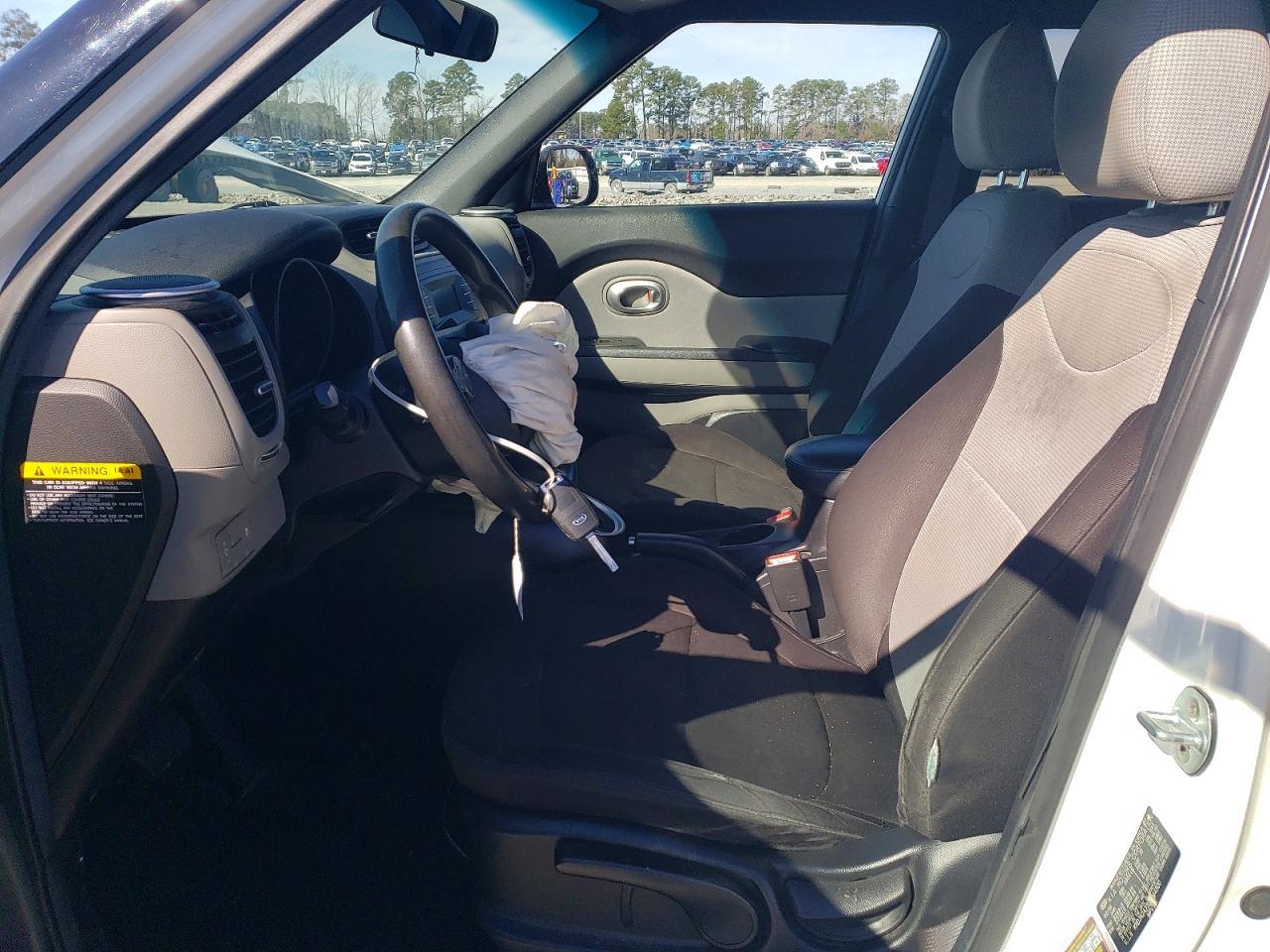 2016 Kia Soul Base - zdjęcie 7