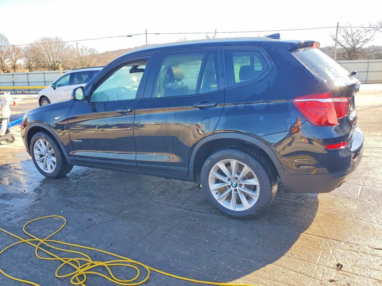 2017 BMW X3 xDrive28I - zdjęcie 2