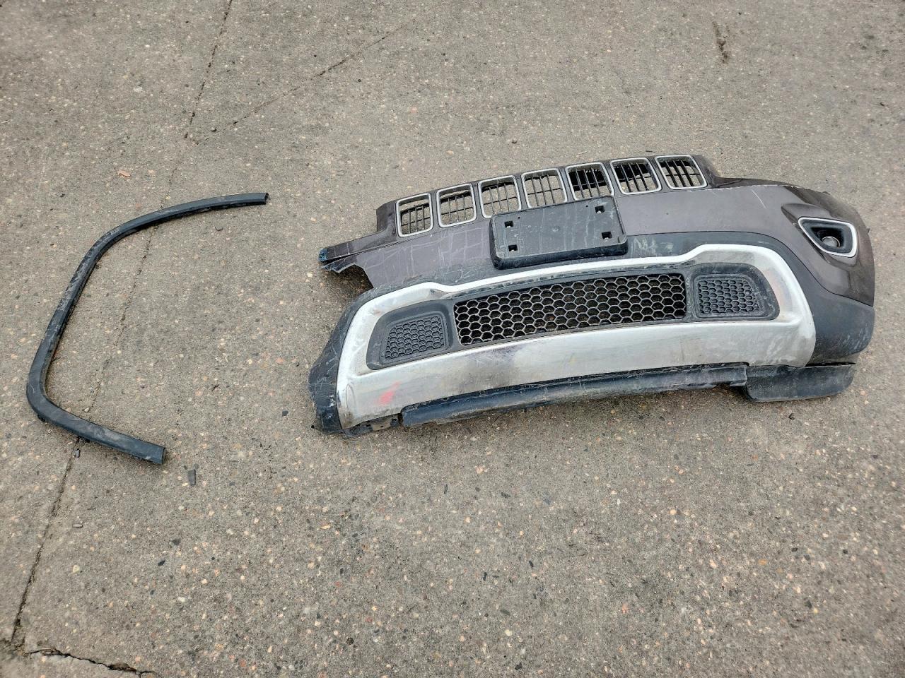 2015 Jeep Grand Cherokee Limited - zdjęcie 13