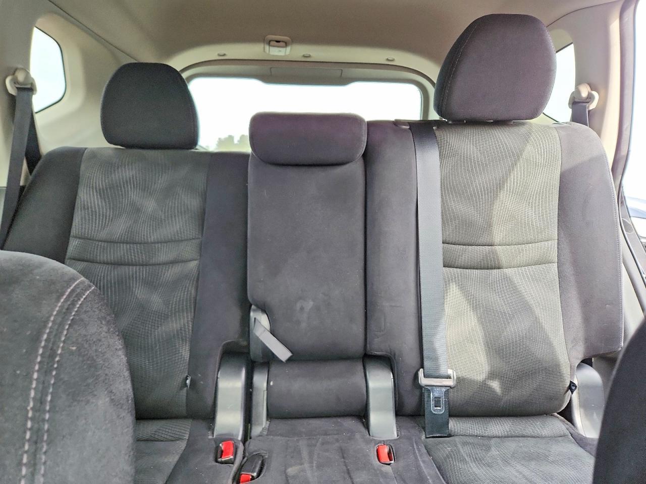 2015 Nissan Rogue Sv - zdjęcie 10