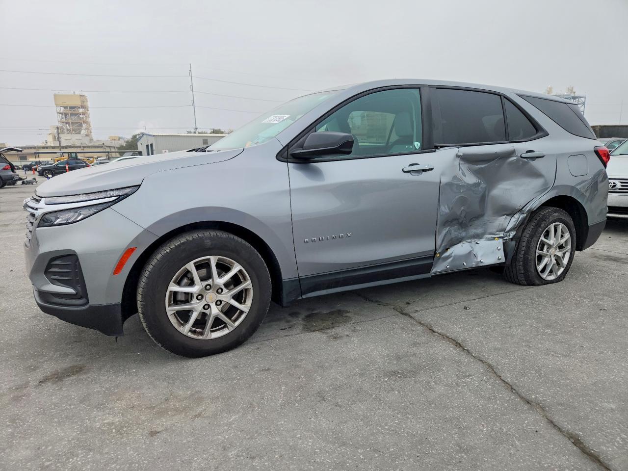 2024 Chevrolet Equinox Ls - zdjęcie główne