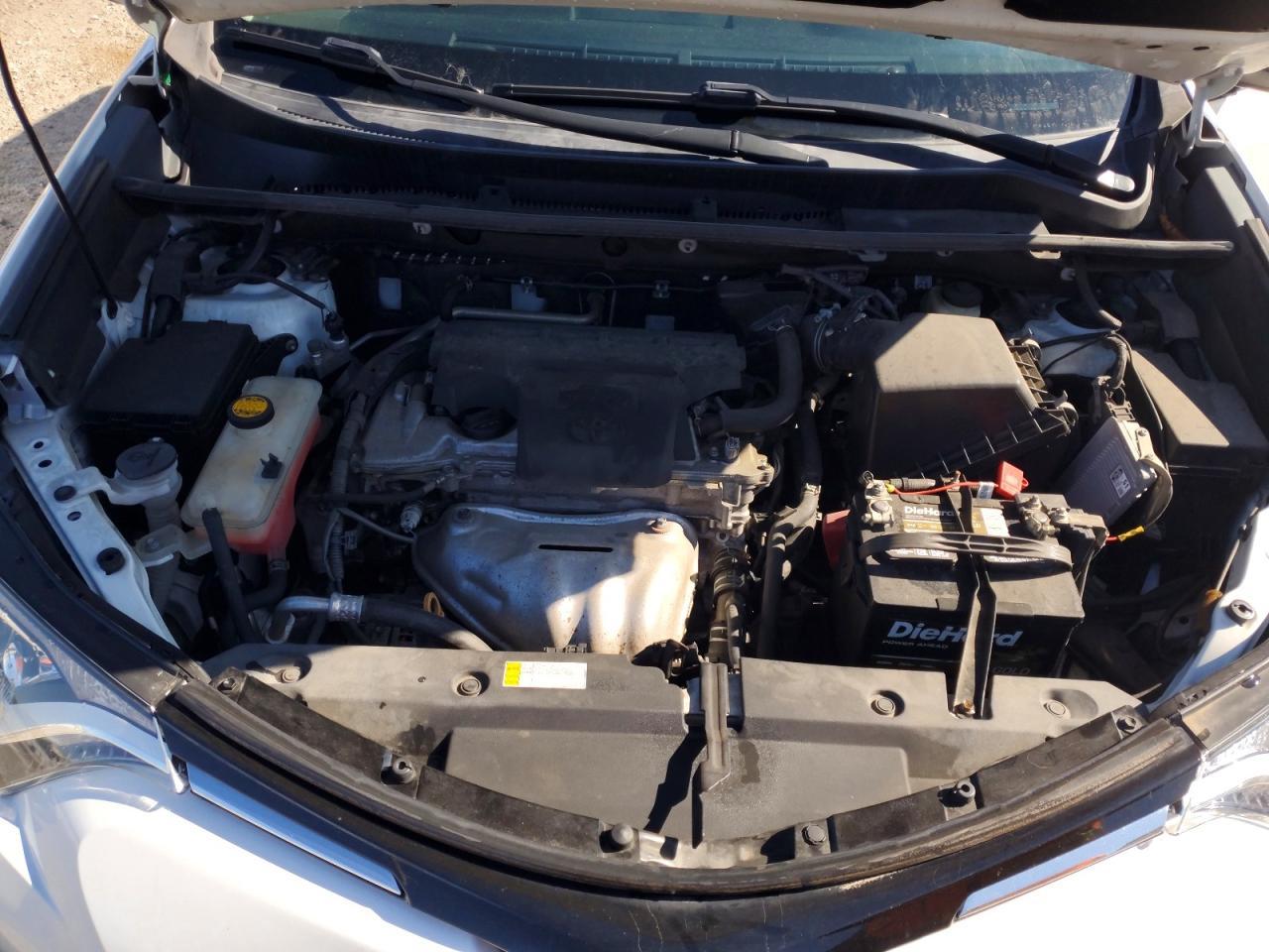 2017 Toyota Rav4 Le - zdjęcie 12