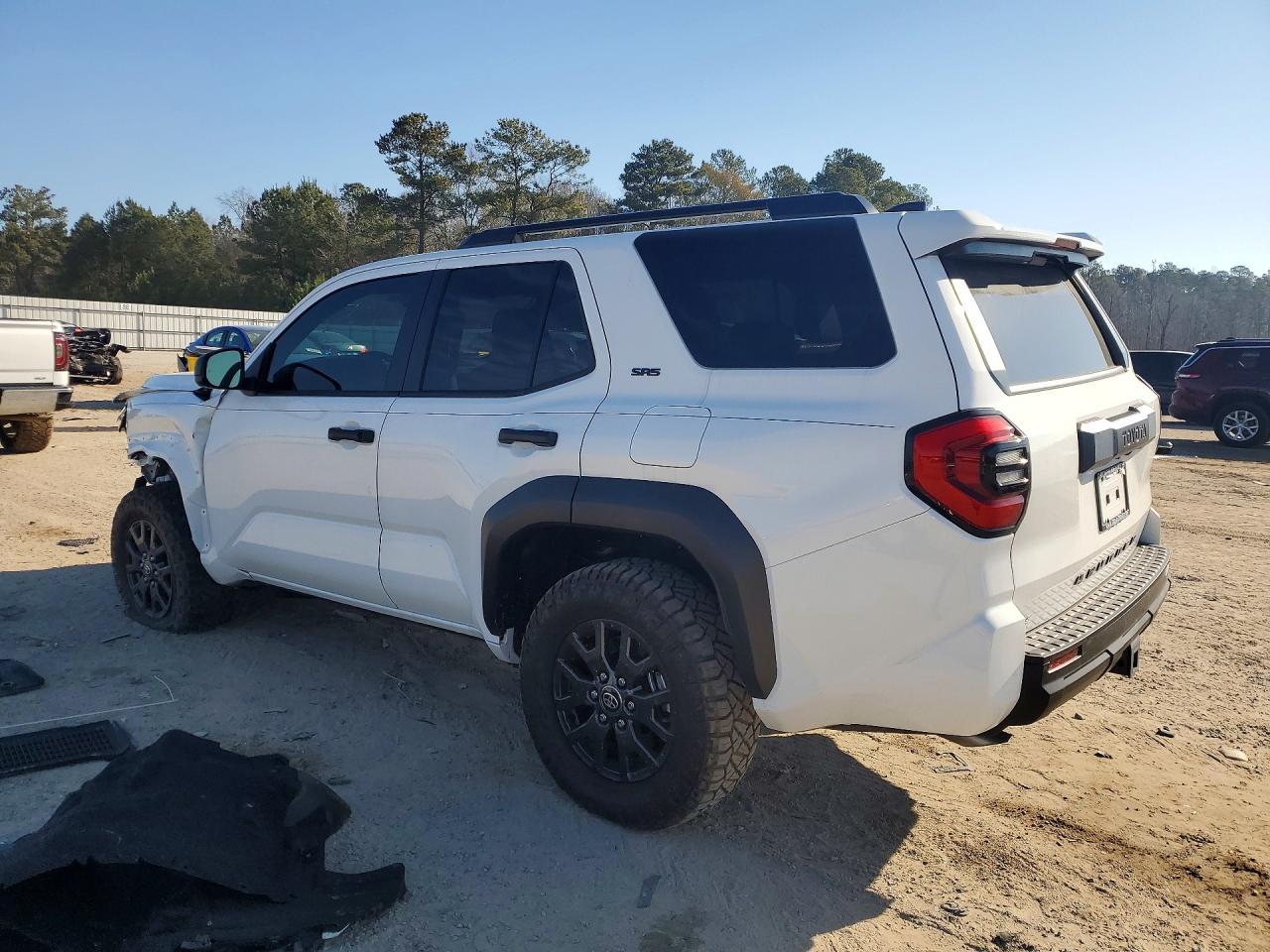 2025 Toyota 4Runner Sr5 - zdjęcie 2