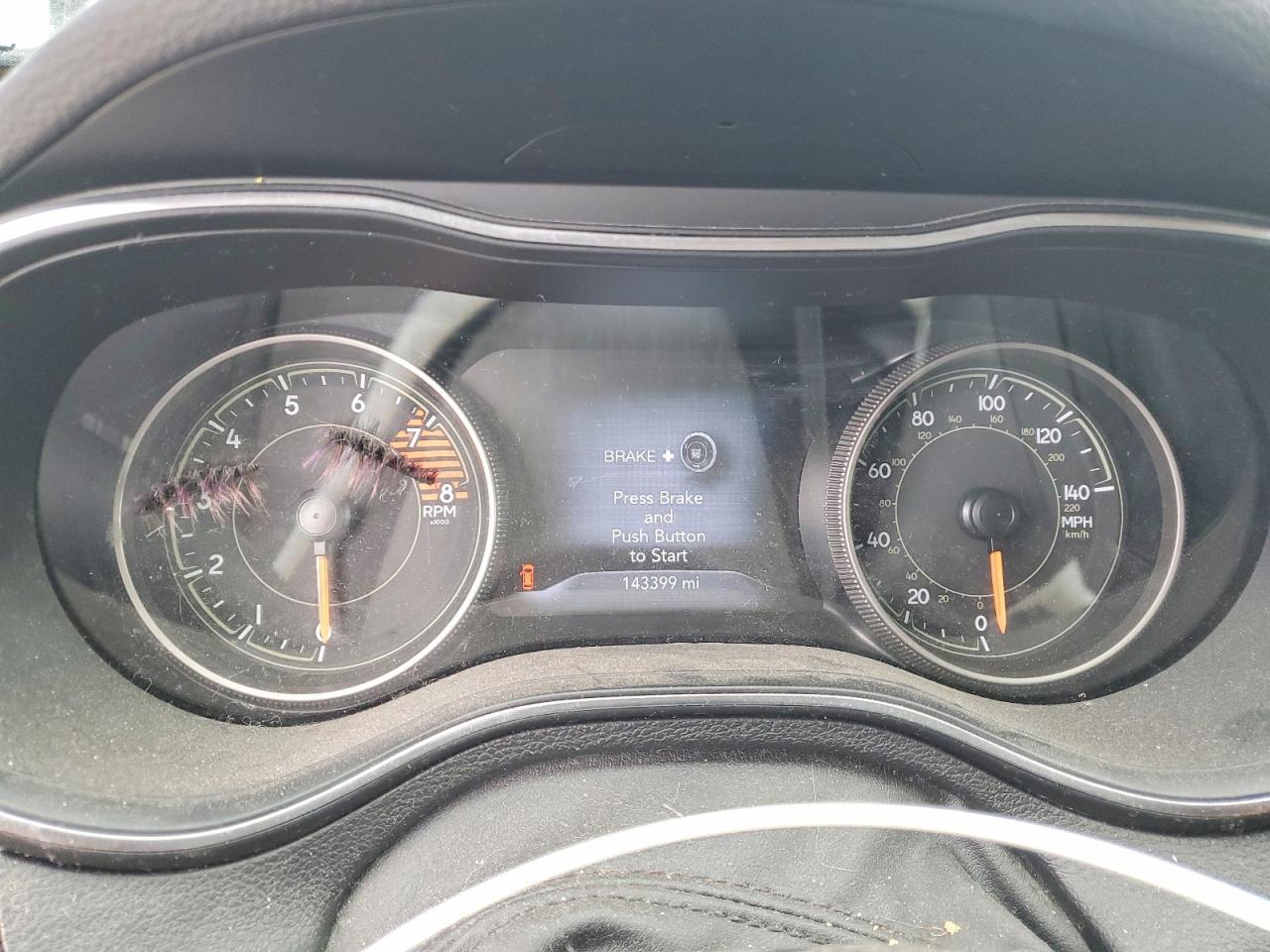 2019 Jeep Cherokee Limited - zdjęcie 9