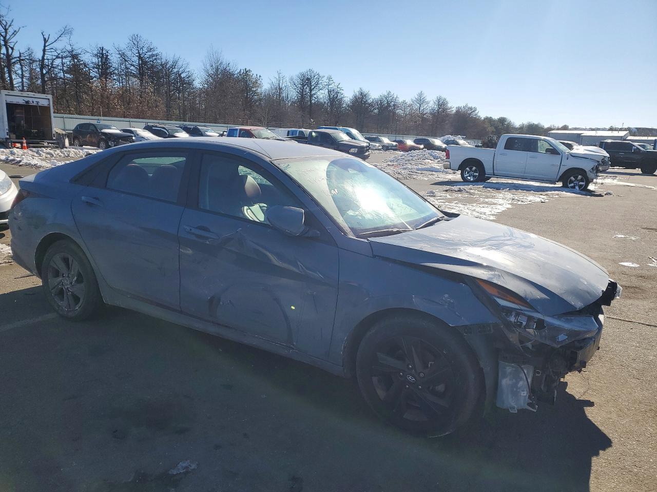 2021 Hyundai Elantra Sel - zdjęcie 4