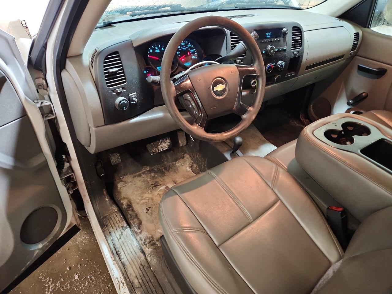 2013 Chevrolet Silverado K1500 - zdjęcie 8