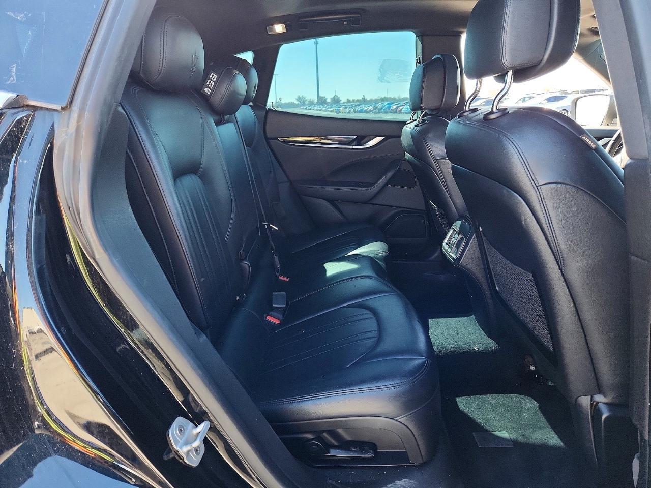 2017 Maserati Levante S - zdjęcie 11