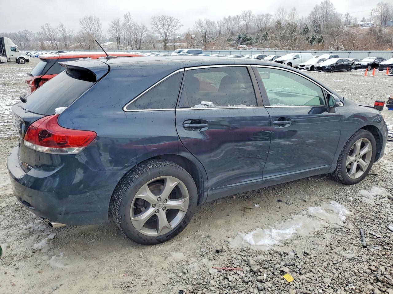 2013 Toyota Venza Le - zdjęcie 3