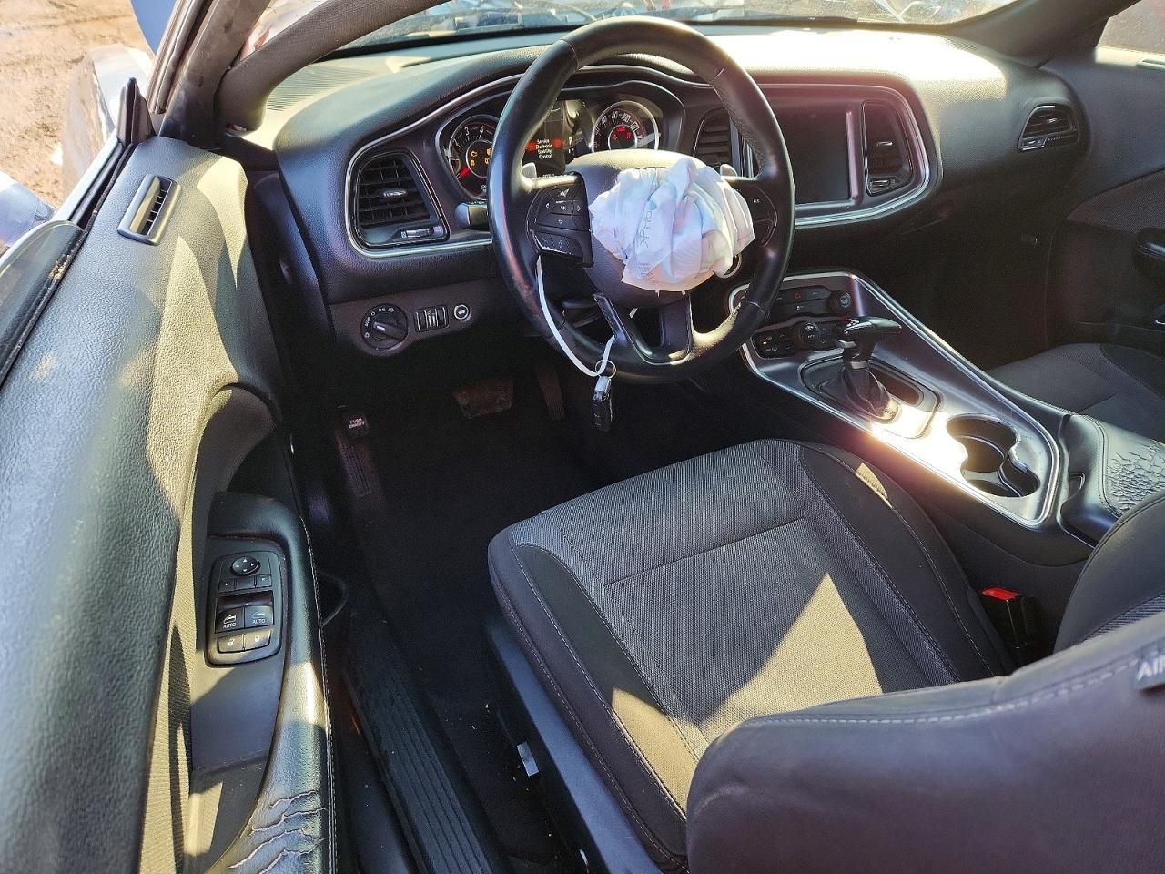 2016 Dodge Challenger Sxt - zdjęcie 8