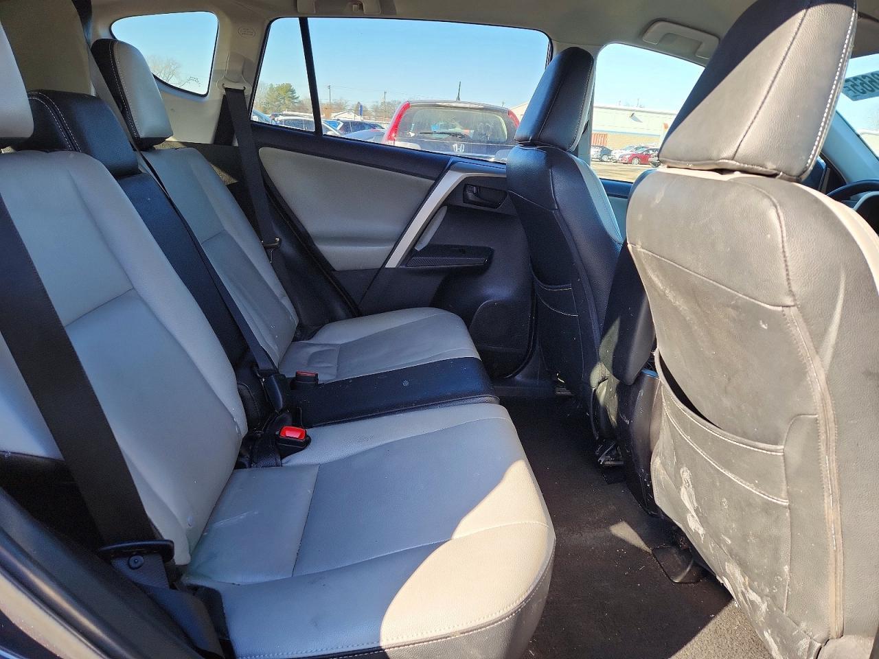 2014 Toyota Rav4 Le - zdjęcie 11