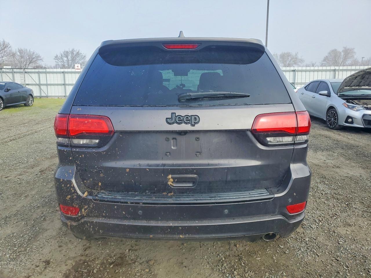 2018 Jeep Grand Cherokee Laredo - zdjęcie 6