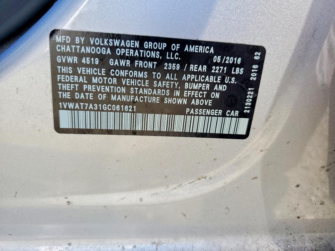 2016 Volkswagen Passat S - zdjęcie 12