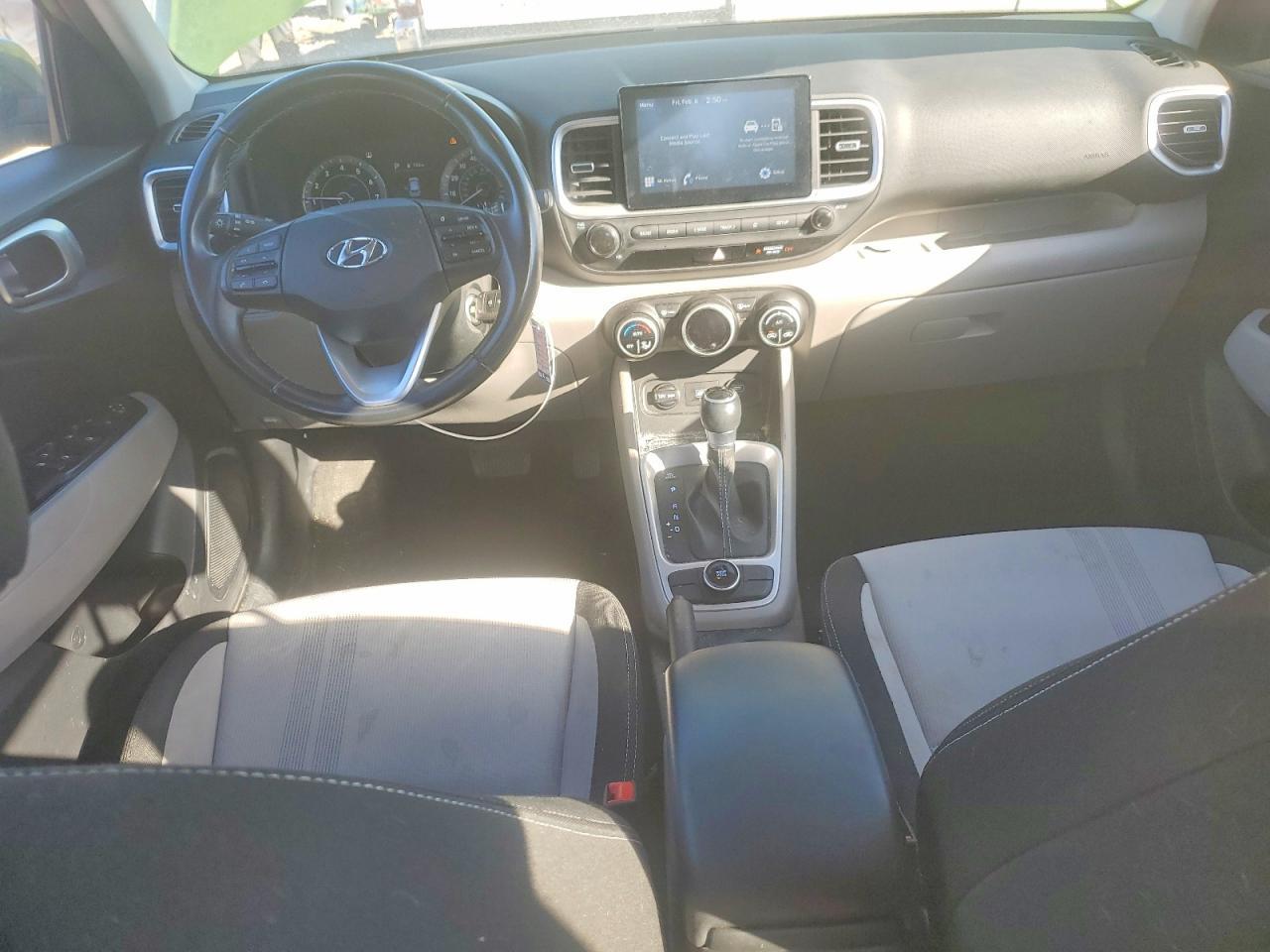 2021 Hyundai Venue Sel - zdjęcie 8