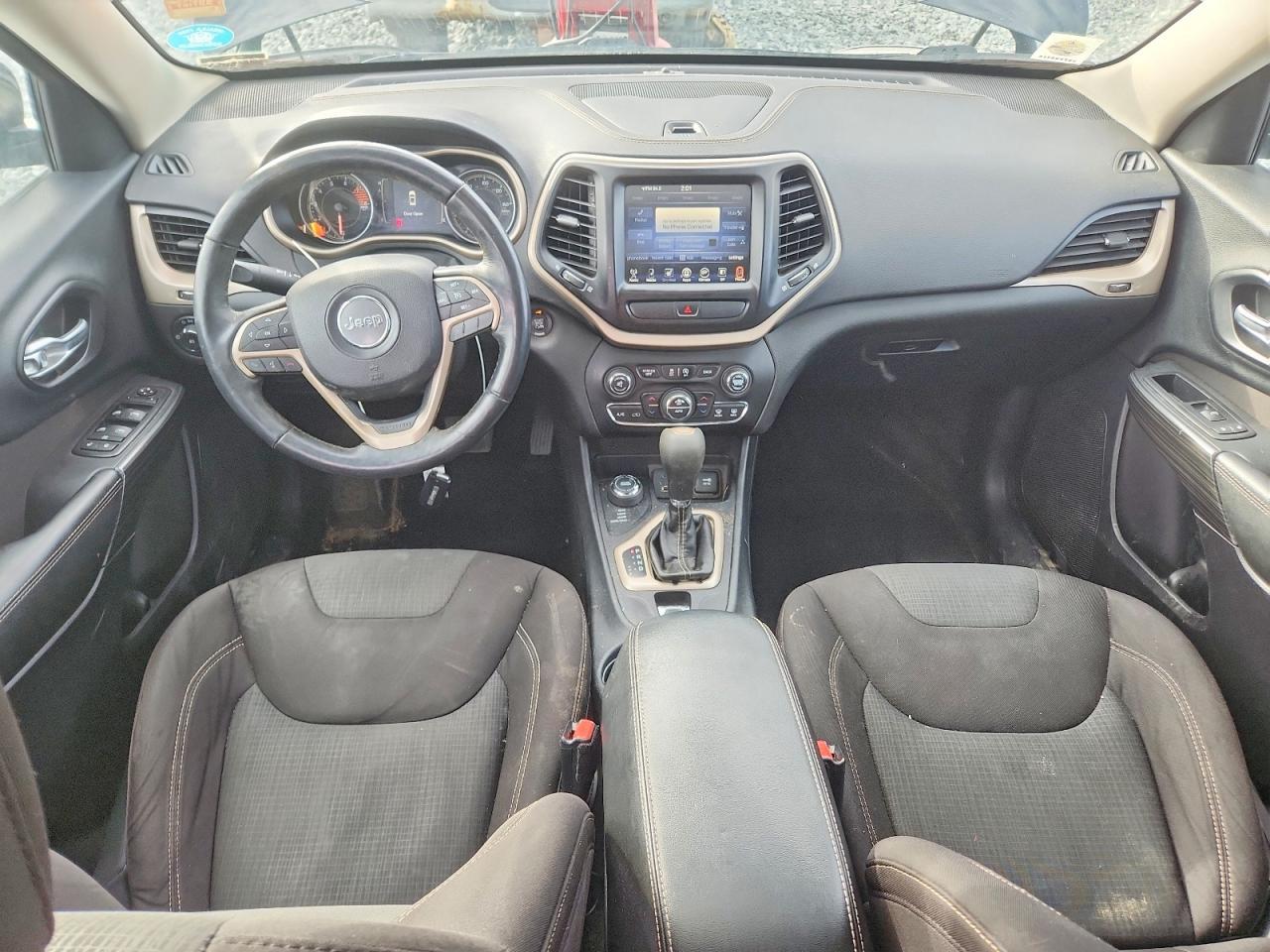 2016 Jeep Cherokee Latitude - zdjęcie 8