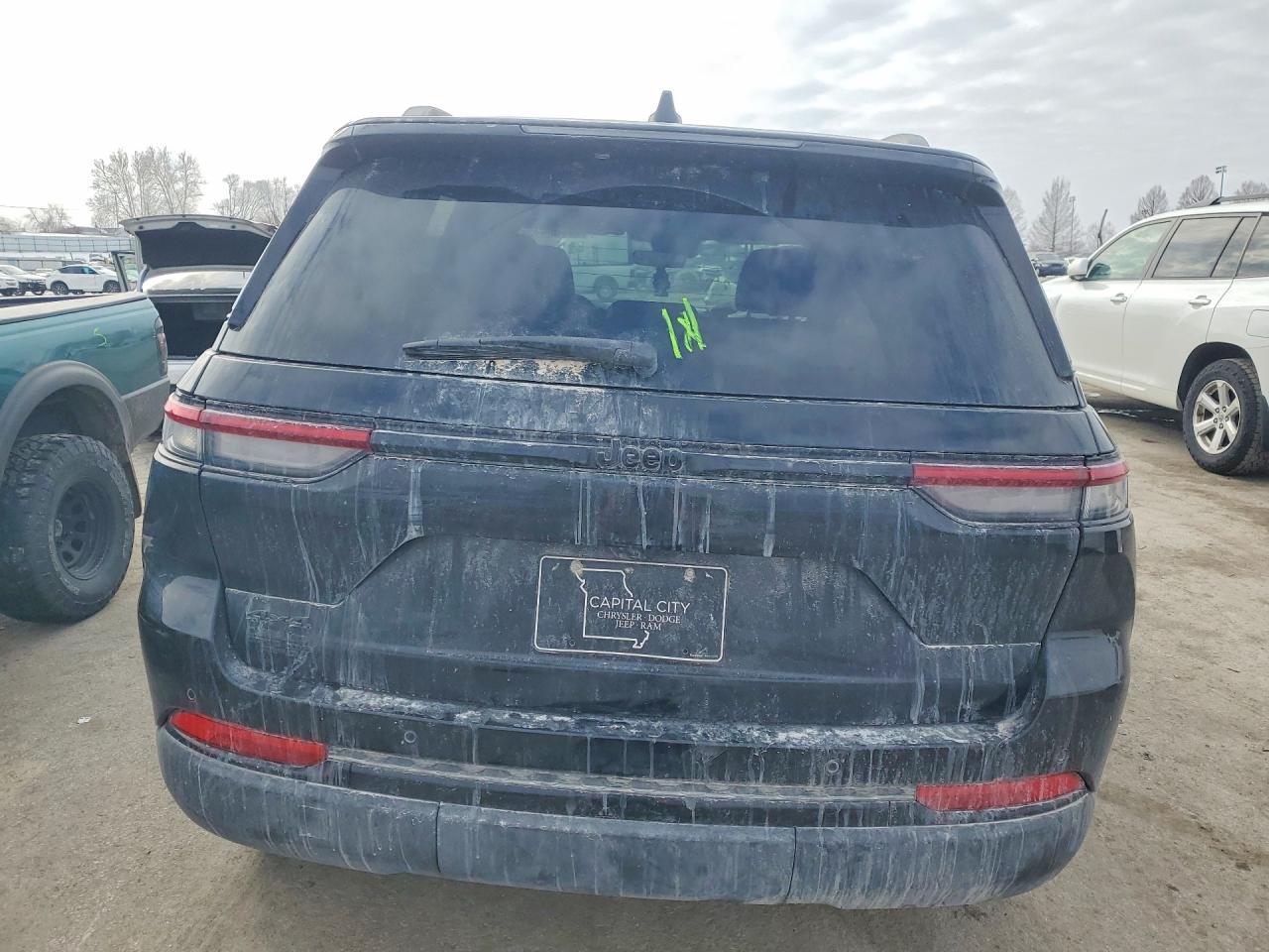 2025 Jeep Grand Cherokee Laredo - zdjęcie 6