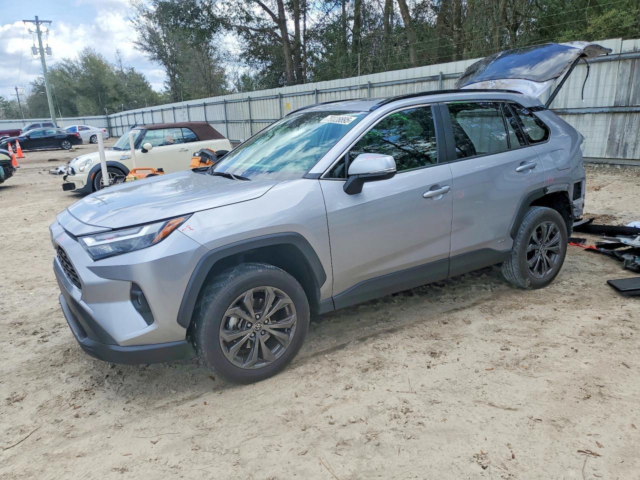 2023 Toyota Rav4 Hybrid Xle Premium - zdjęcie główne