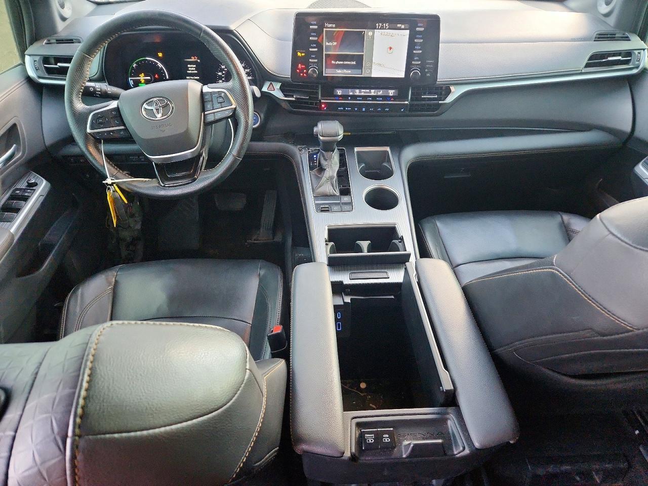 2022 Toyota Sienna Xle - zdjęcie 8