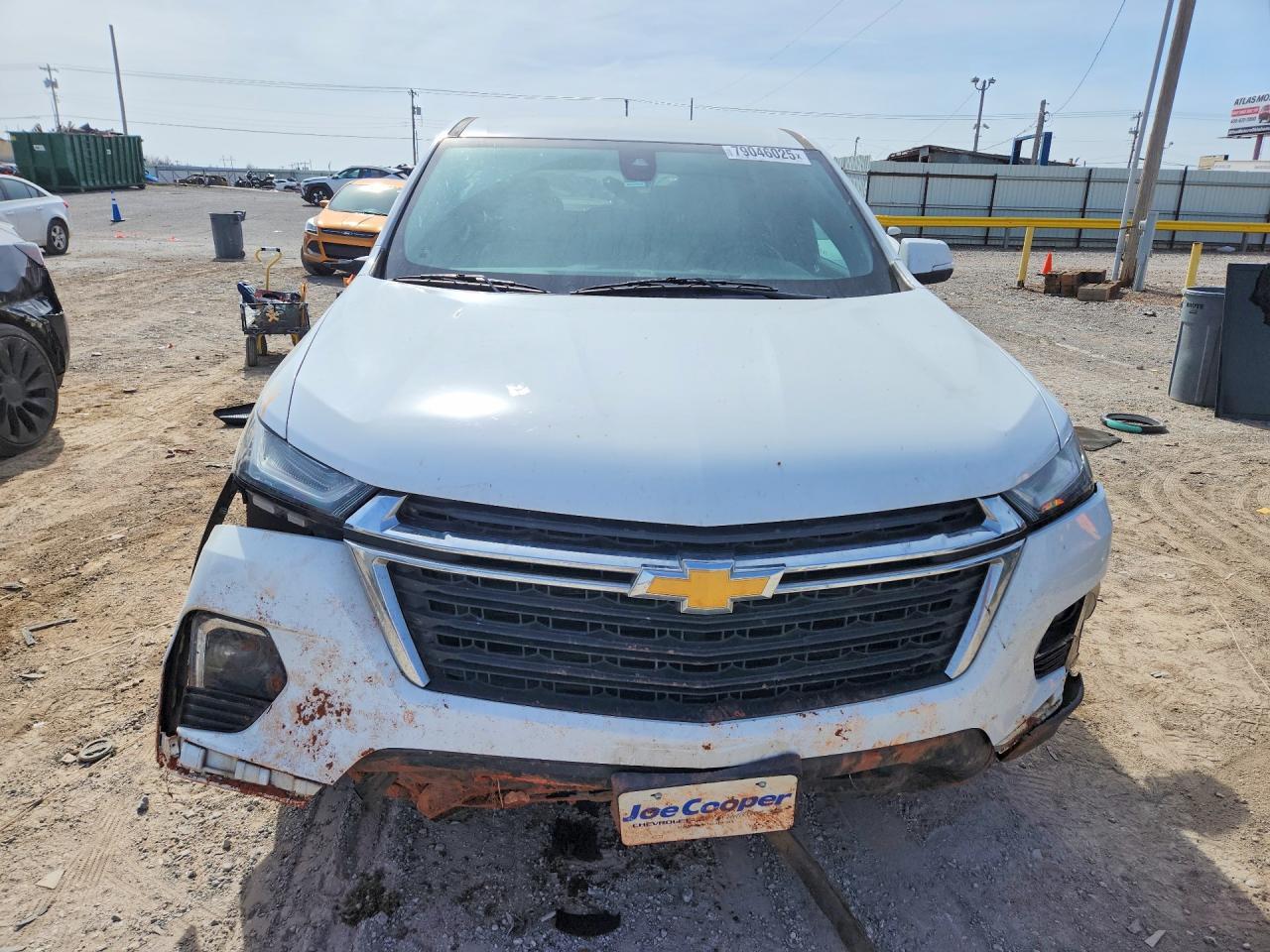 2022 Chevrolet Traverse Ls - zdjęcie 5