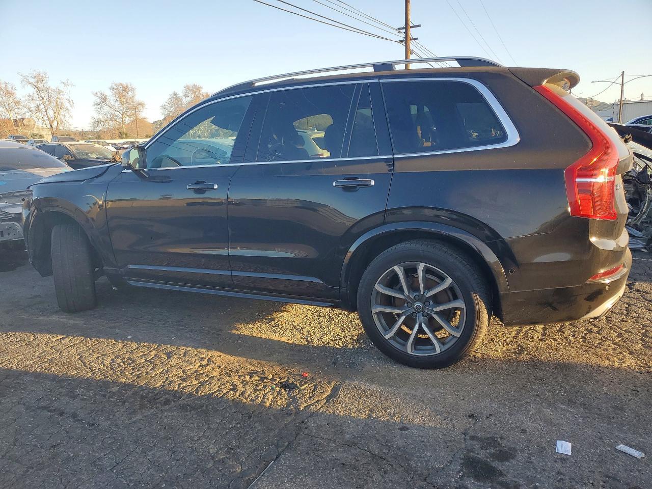 2018 Volvo Xc90 T6 - zdjęcie 2